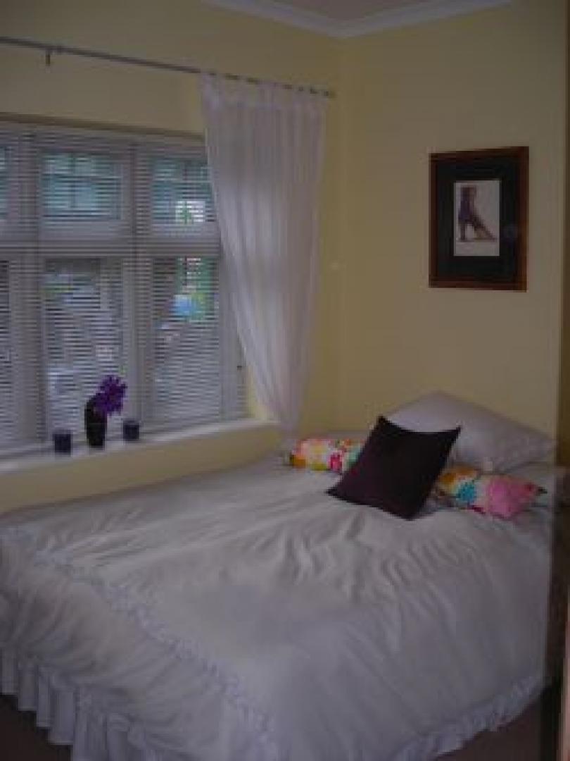 			2 Bedroom, 1 bath, 1 reception Flat			 Haverstock Hill, BELSIZE PARK NW3